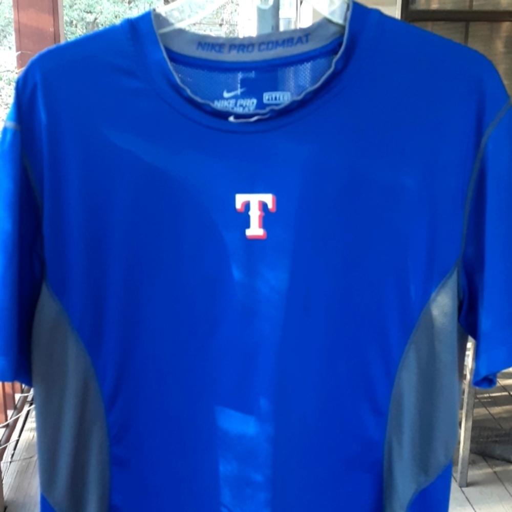 TEXAS RANGERS NIKE PRO COMBAT FITTED T-SHIRT SIZE XL